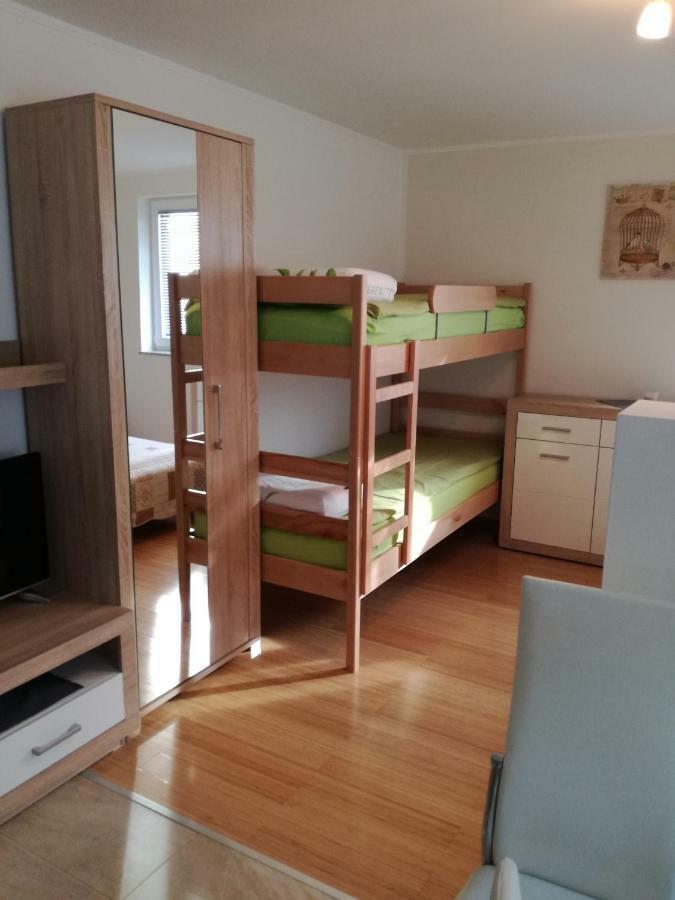 Pinezići Apartments Milena المظهر الخارجي الصورة